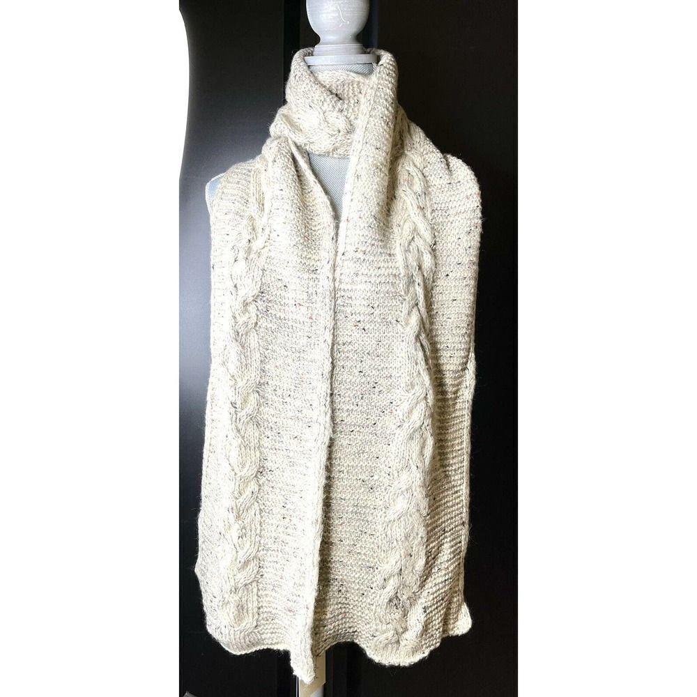 Universal Thread Cable Knit Beige Chunky Knit Oblong Scarf Brand New NWT